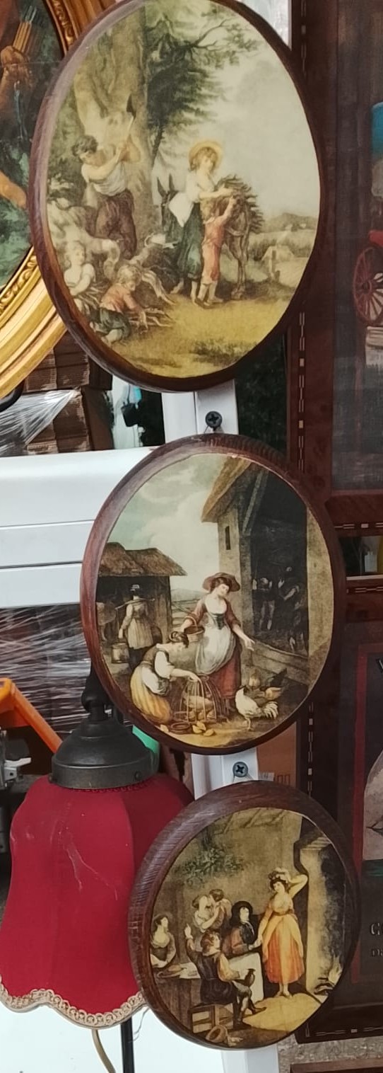 ritratti-ovali-a-olio-gentiluomo-e-dama-cornici-dorate-xx-sec-€15pz